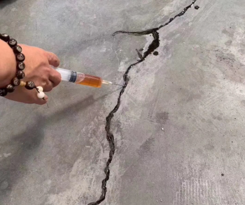 万宁混凝土裂缝修补技术详解​
